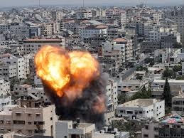 عاجل: مقتل 51 فلسطينيًا في غارات إسرائيلية على قطاع غزة منذ فجر اليوم